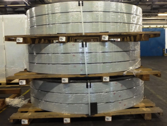 Imballaggio su pallet con pellicola elastica Imballaggio su pallet con pellicola elastica