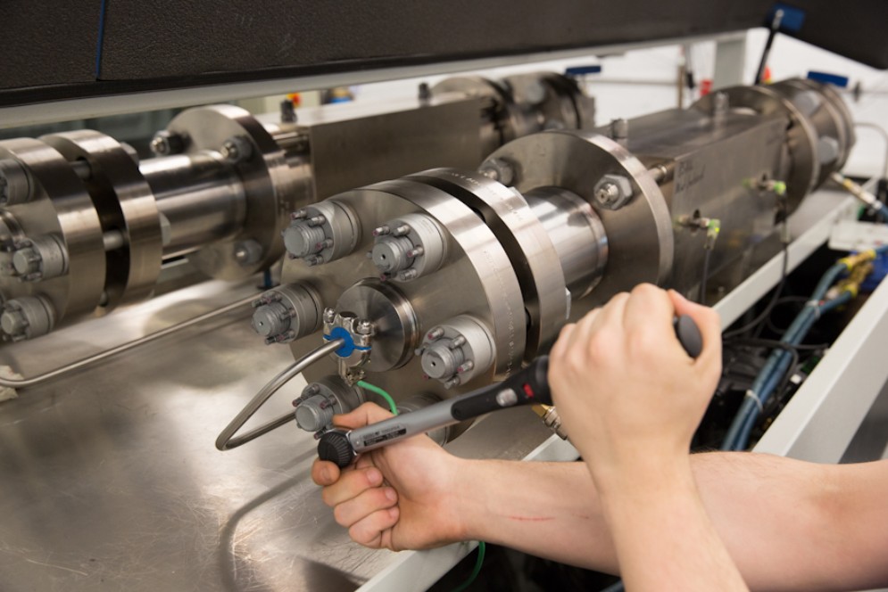 6000 bar high pressure pump solution 6000 bar high pressure pump solution