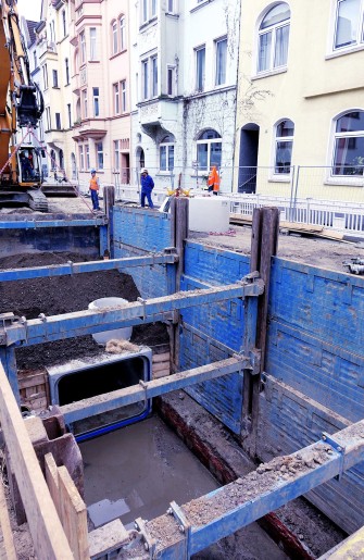 Kanalsanierung | Canal refurbishment Kanalsanierung | Canal refurbishment