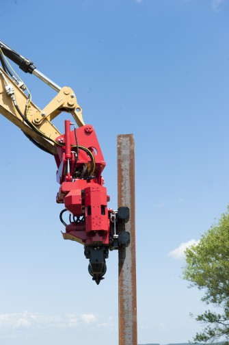 Excavator mounted vibrators Excavator mounted vibrators