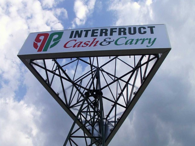 Outdoorschild aus SIGNICOLOR