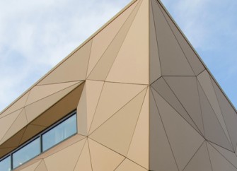 Anarbeitung Fassade - Verklebung Anarbeitung Fassade - Verklebung
