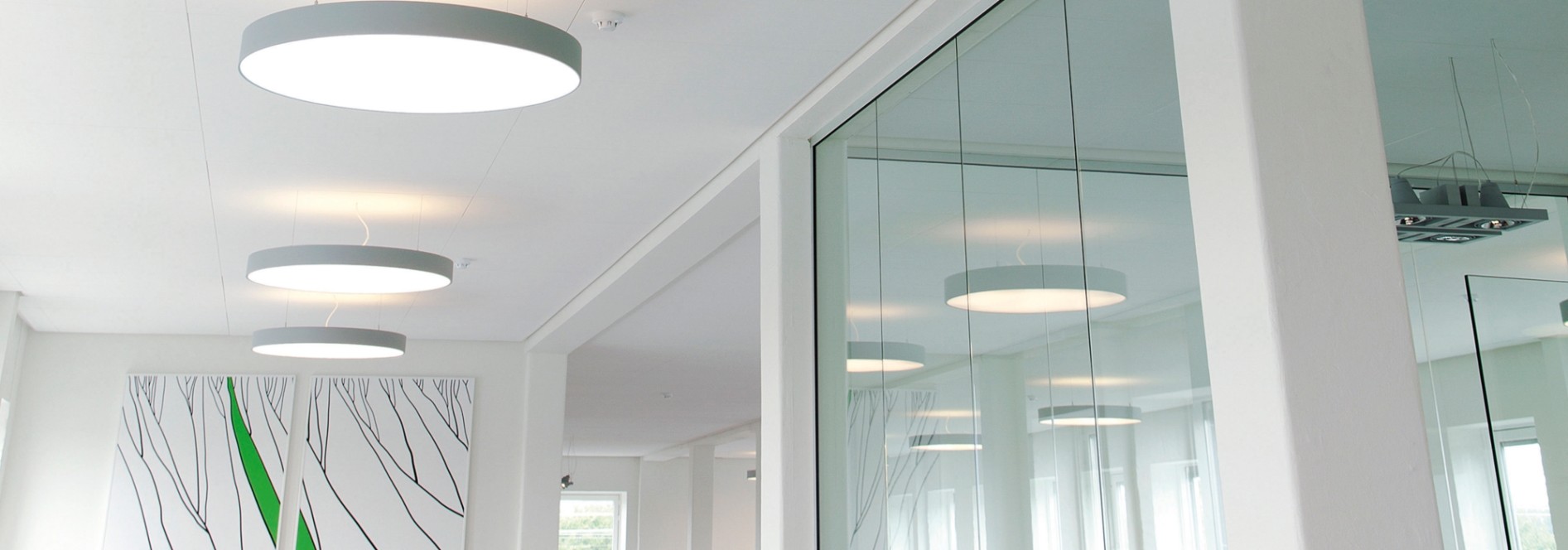 PLEXIGLAS® LED - Für Hinterleuchtung, LED-Leuchten optimiert, coextrudiert PLEXIGLAS® LED - Für Hinterleuchtung, LED-Leuchten optimiert, coextrudiert