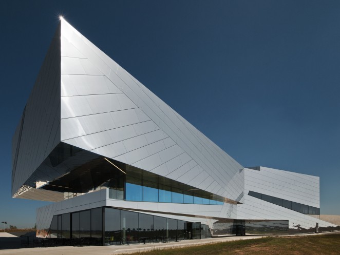 Alucobond Fassade verspiegelt