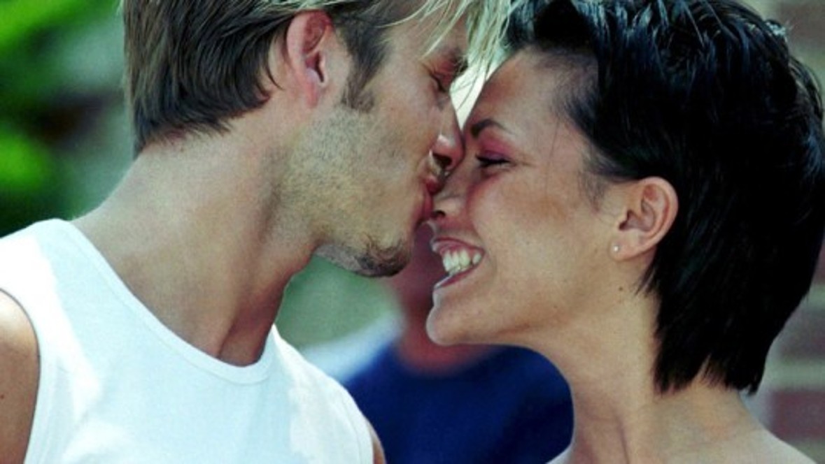 Another dream couple: That year, professional soccer player David Beckham marries his great love, Spice Girl Victoria Adams. Another dream couple: That year, professional soccer player David Beckham marries his great love, Spice Girl Victoria Adams.