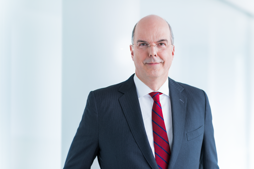 Donatus Kaufmann, Member of the Executive Board of thyssenkrupp AG Donatus Kaufmann, Member of the Executive Board of thyssenkrupp AG