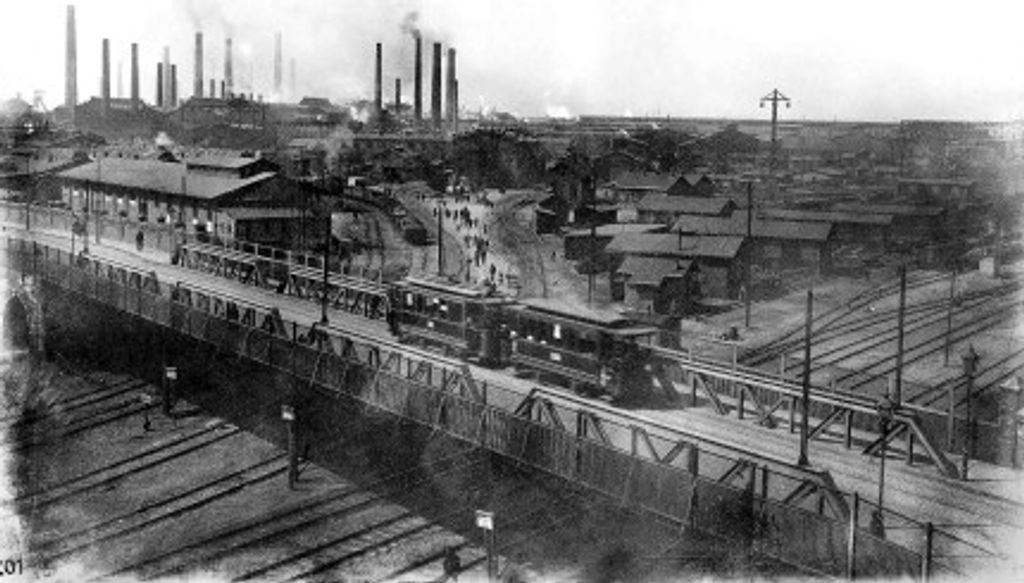 1919: Umbenennung der Gewerkschaft Deutscher Kaiser und Ausgliederung des Bergbaus in ein eigenes Unternehmen sowie Verlust von Auslandsbeteiligungen