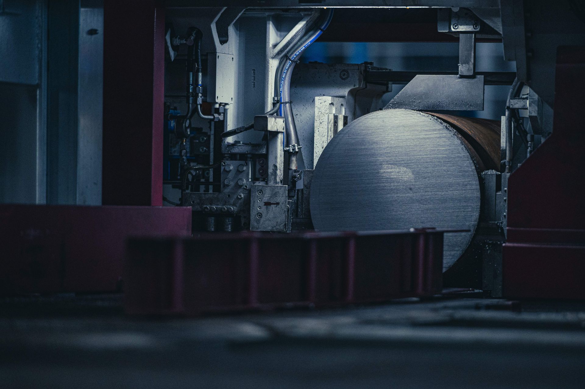 Metal semi-finished products are cut to size at a tk accelis cutting facility.