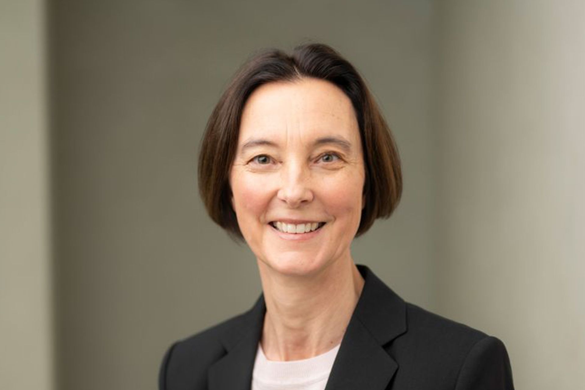 Nicola Röttger, Pressesprecherin Finanz- und Wirtschaftsthemen