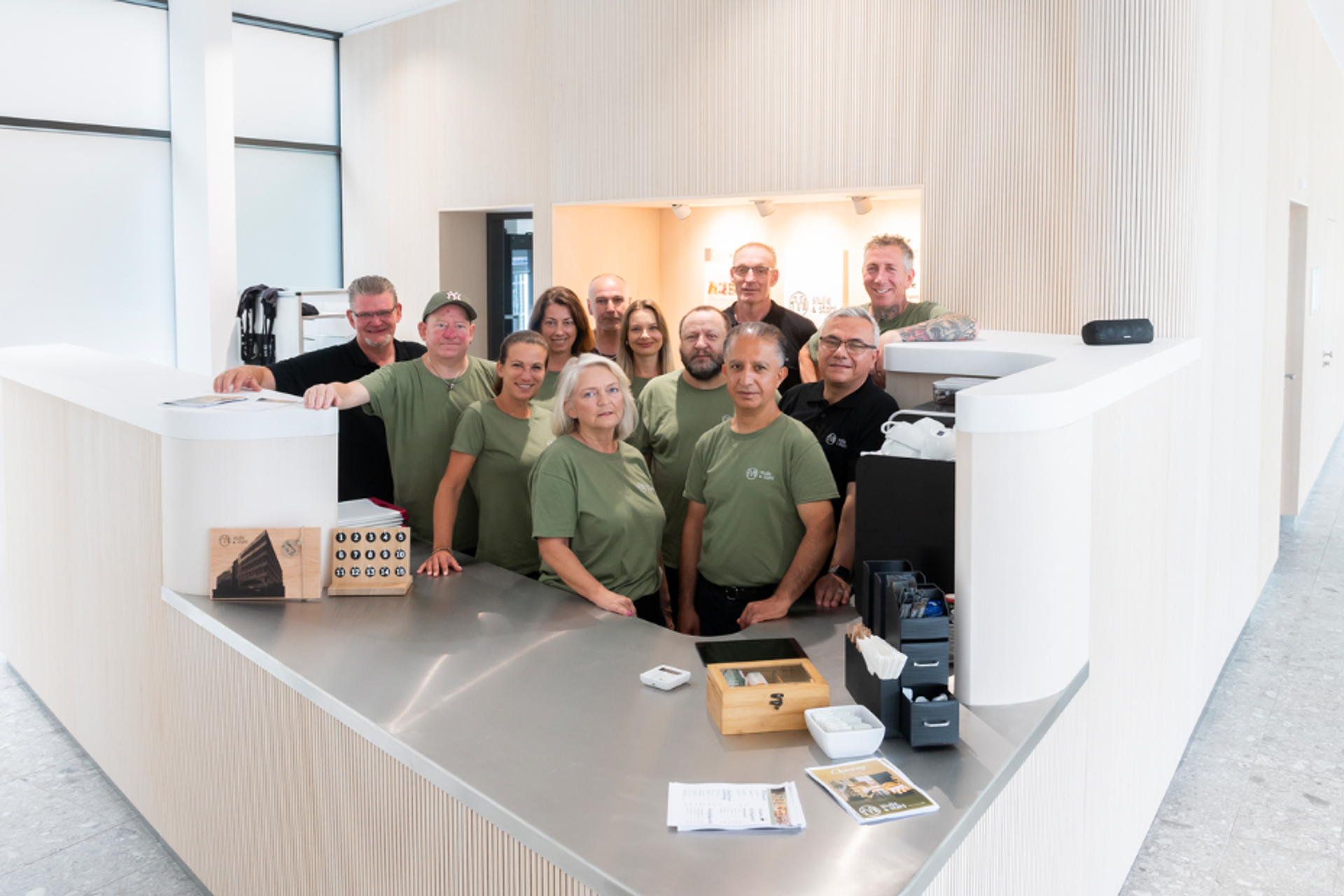 Das Stulle & Stahl Team bei der Eröffnung des zweiten Inklusionscafé 