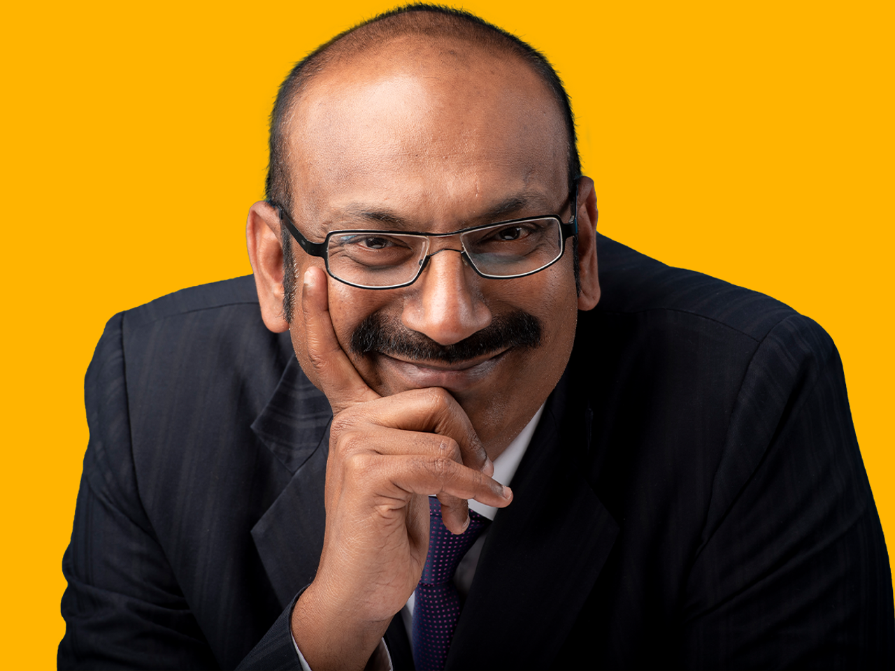 Milind Phulse, Head of Global Regions, zog von Indien nach Beckum.