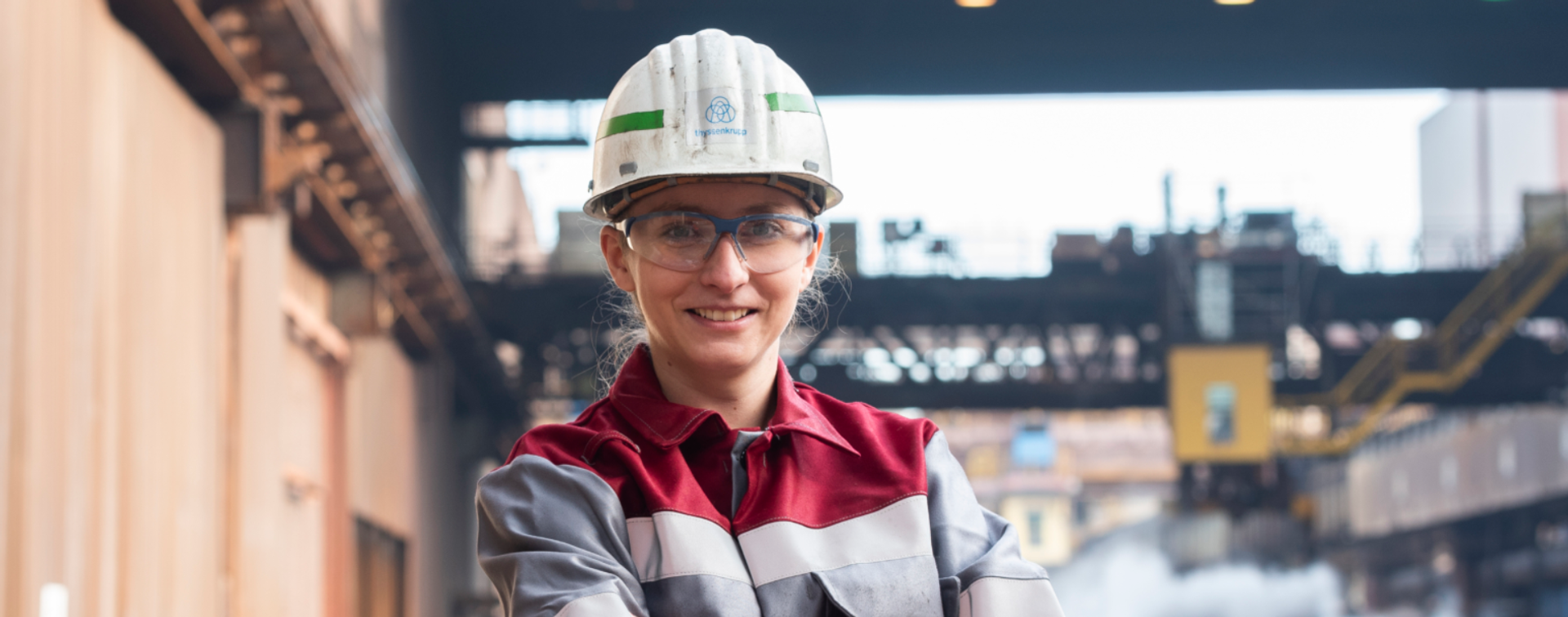 Nadine Spitalar macht bei thyssenkrupp Steel ihre Ausbildung zur Industriemechanikerin und bewegt sich auch privat in sogenannten Männerdomänen – und findet, diese Stereotypisierung sei völliger Quatsch.