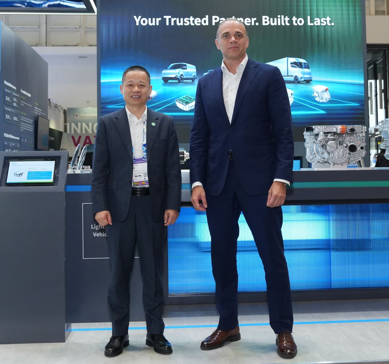 Strategische Partnerschaft bei Steer-by-Wire zwischen thyssenkrupp Automotive Technology und Inovance Automotive.