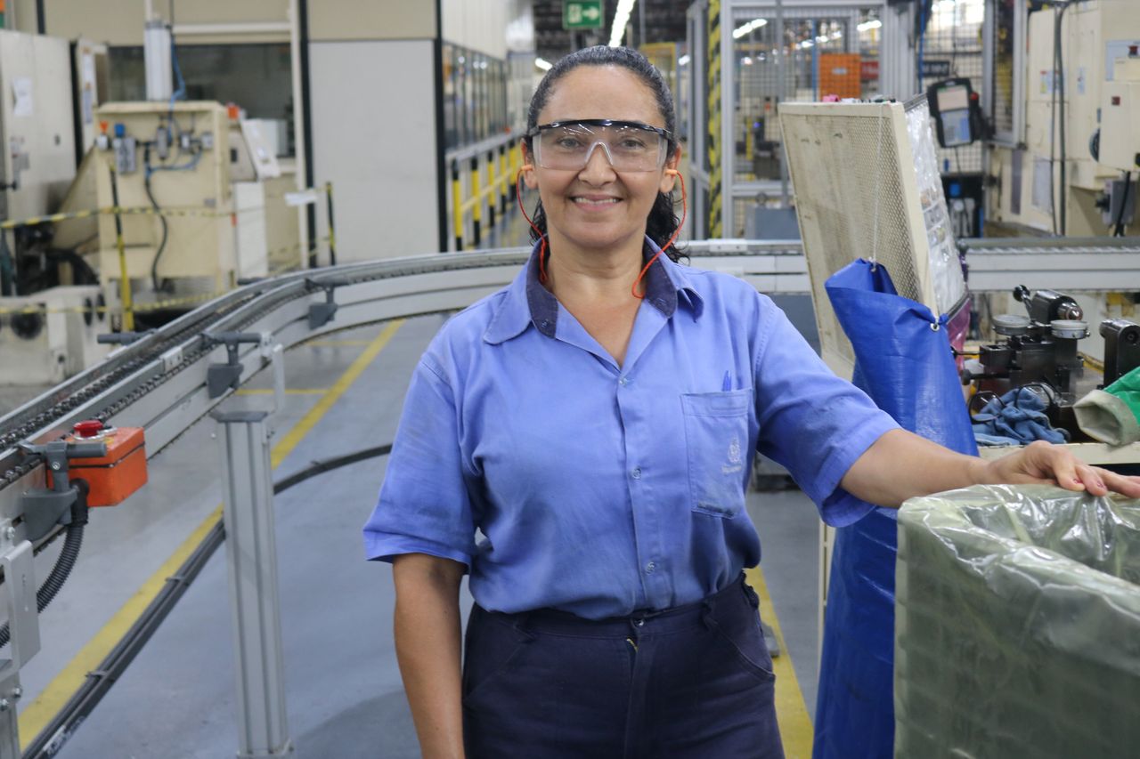 Employee in Production