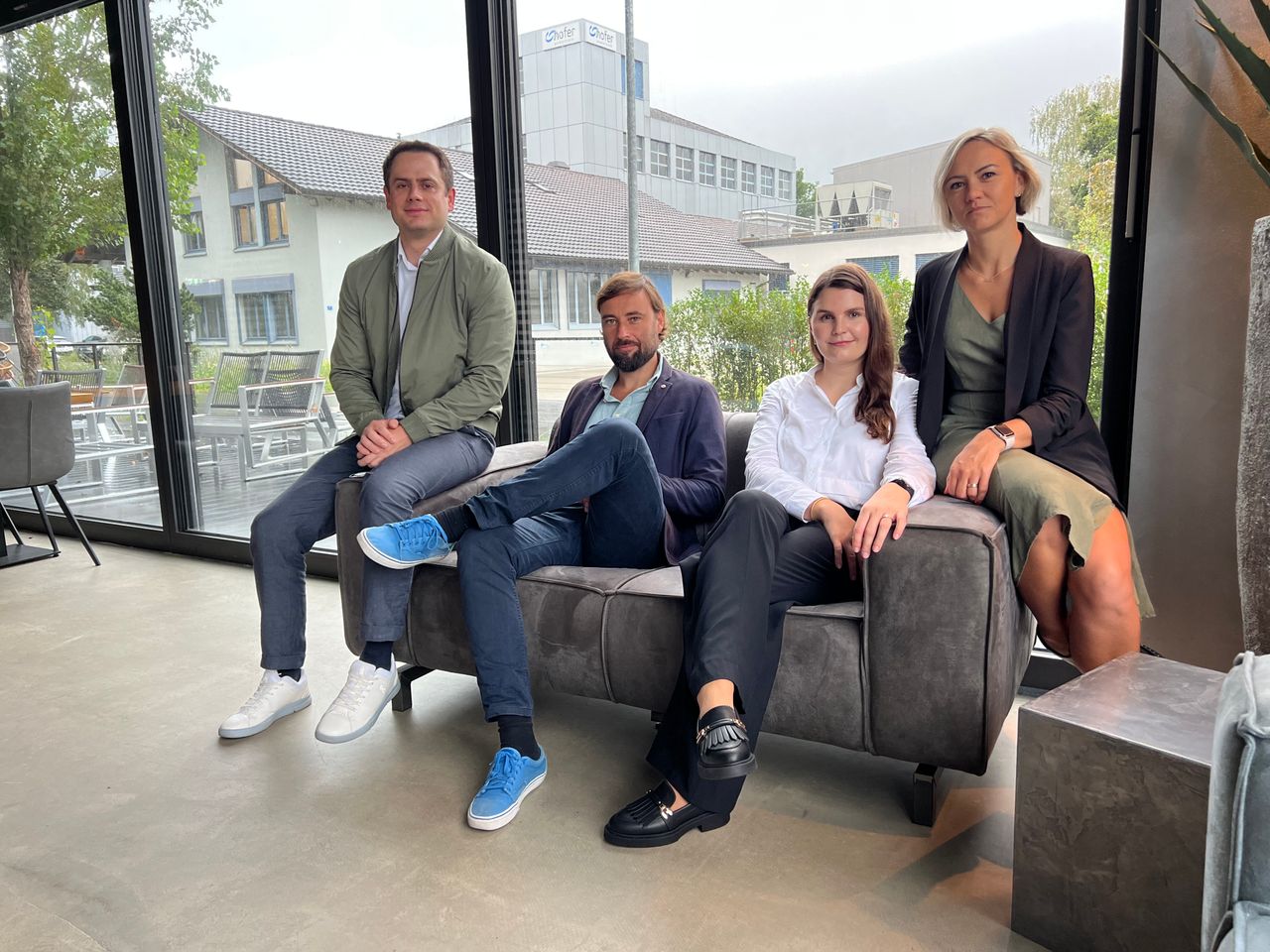 Das Team ESG Sustainability wurde Anfang 2023 etabliert und forciert klimaneutrales Wirtschaften beim Lenkungsgeschäft von thyssenkrupp. V.l.n.r.: Julien Becker, Tobias Danner, Andrea Obweger und Magdalena Kunz am Standort Eschen, Liechtenstein.