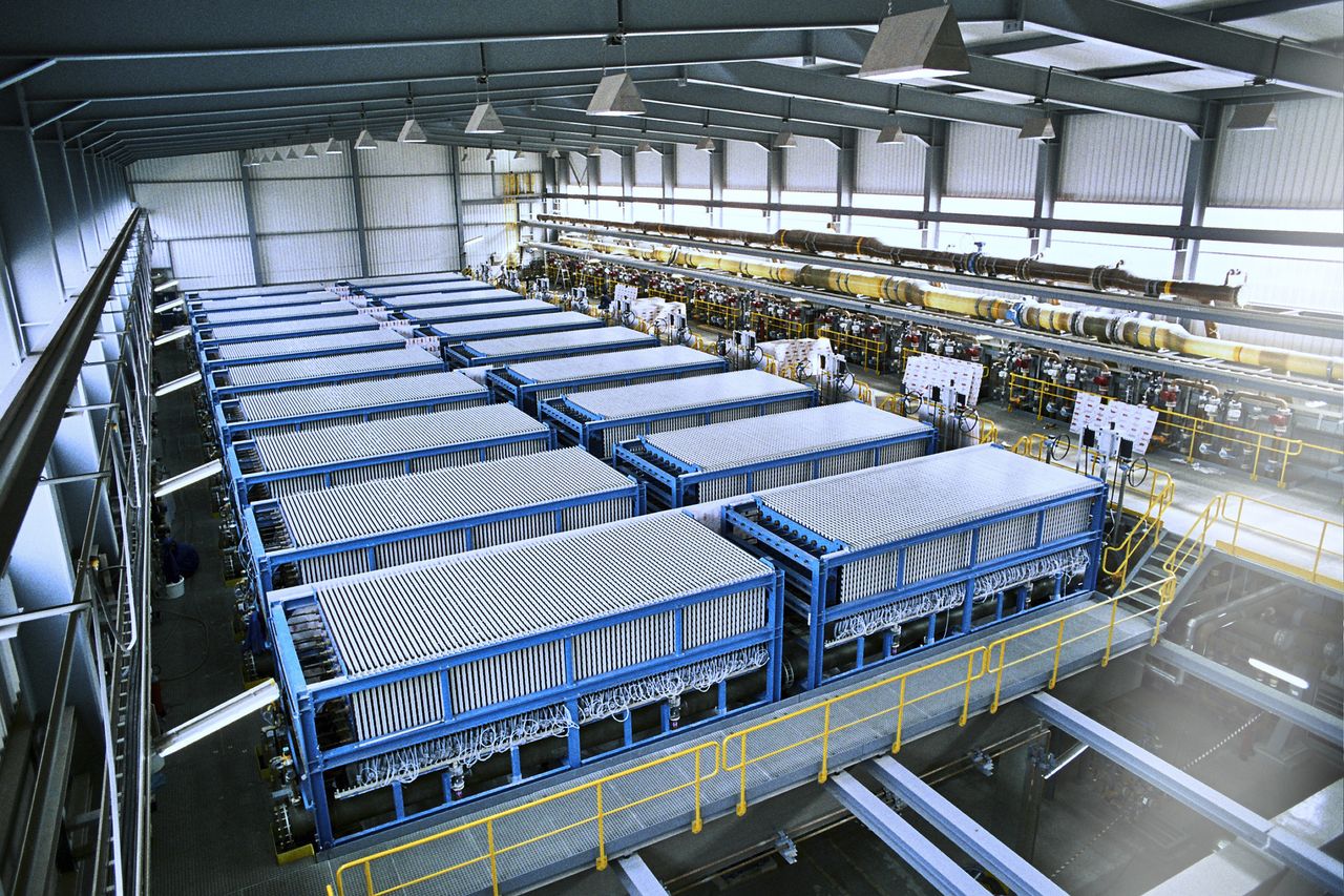 Cell room with around 100 megawatts installed electrolysis capacity