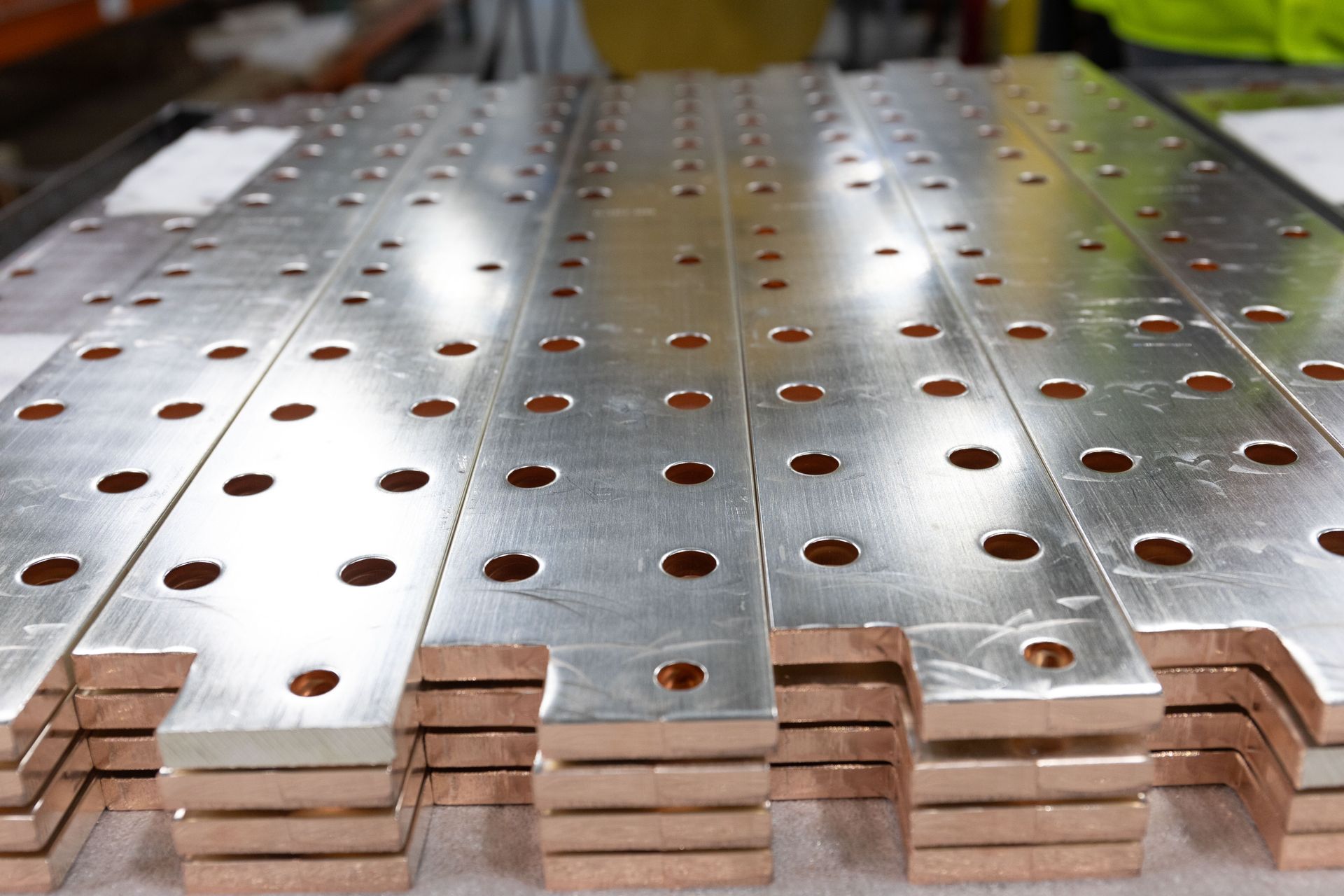 Copper Bar With Cut-out and Burring 