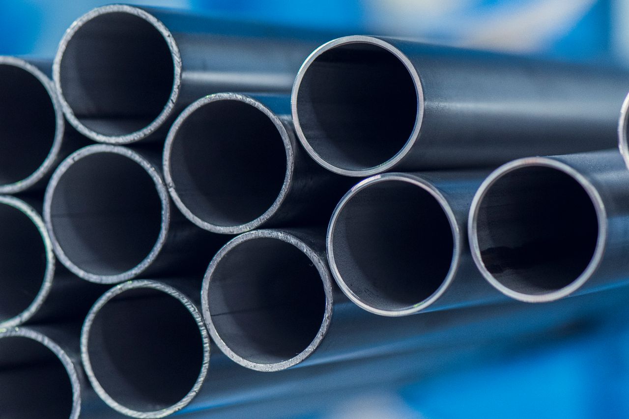 thyssenkrupp Materials Norge Sømløse og sveiste stålrør