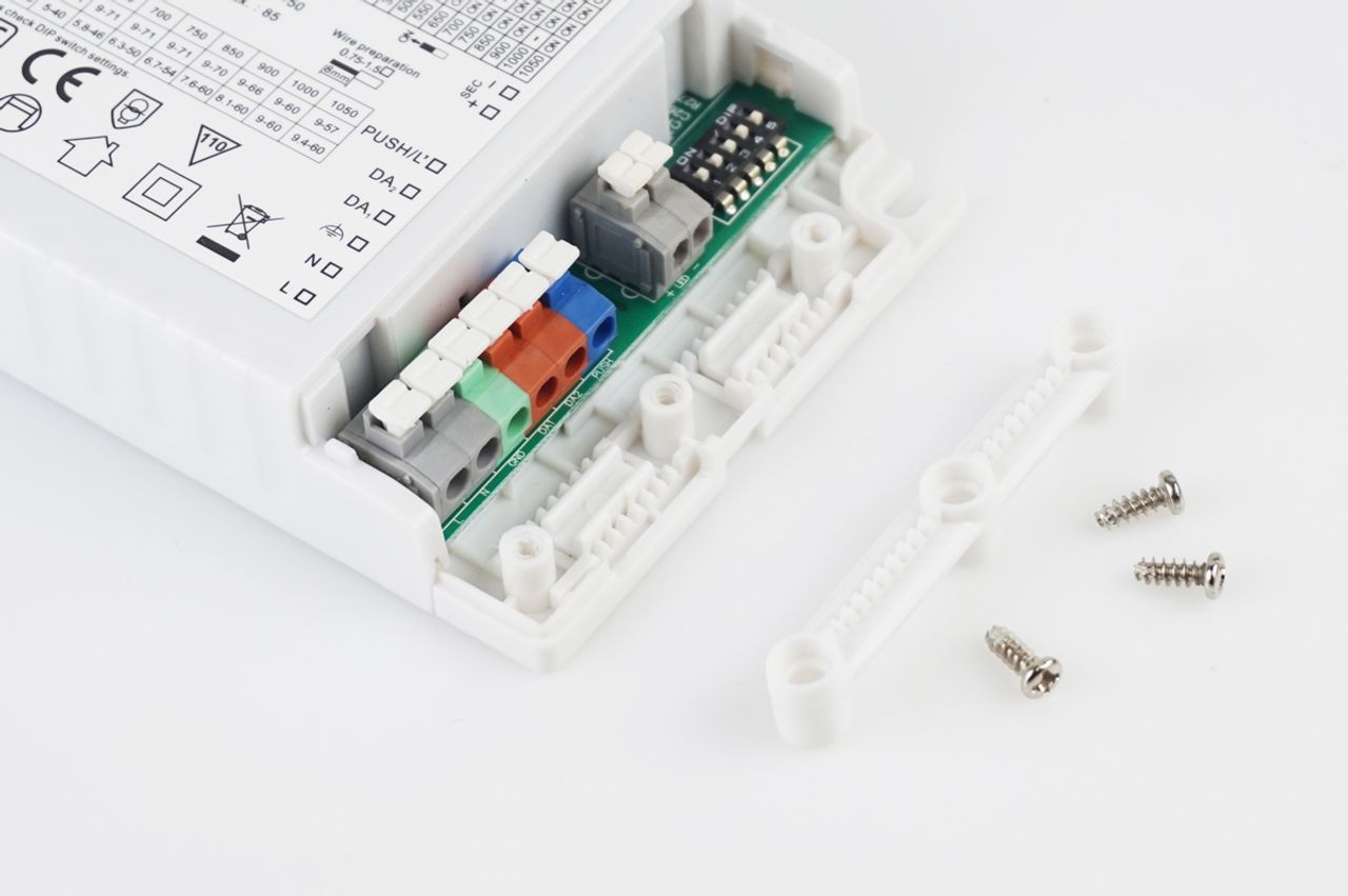 Netzteile und Zubehör für LED Module