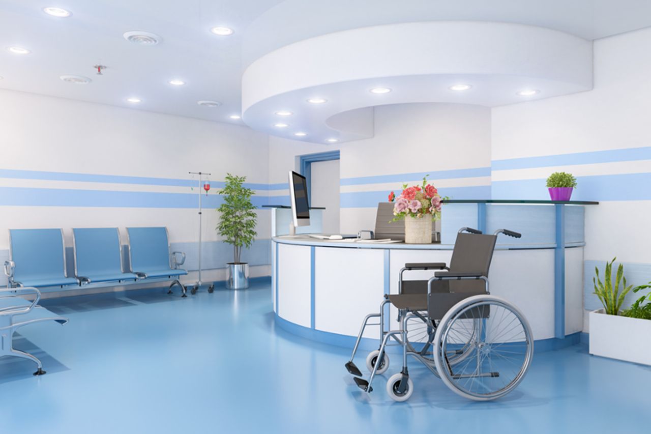 mit Trespa TopLab hygienisch sicher am Counter in Arztpraxen und Kranknehäusern