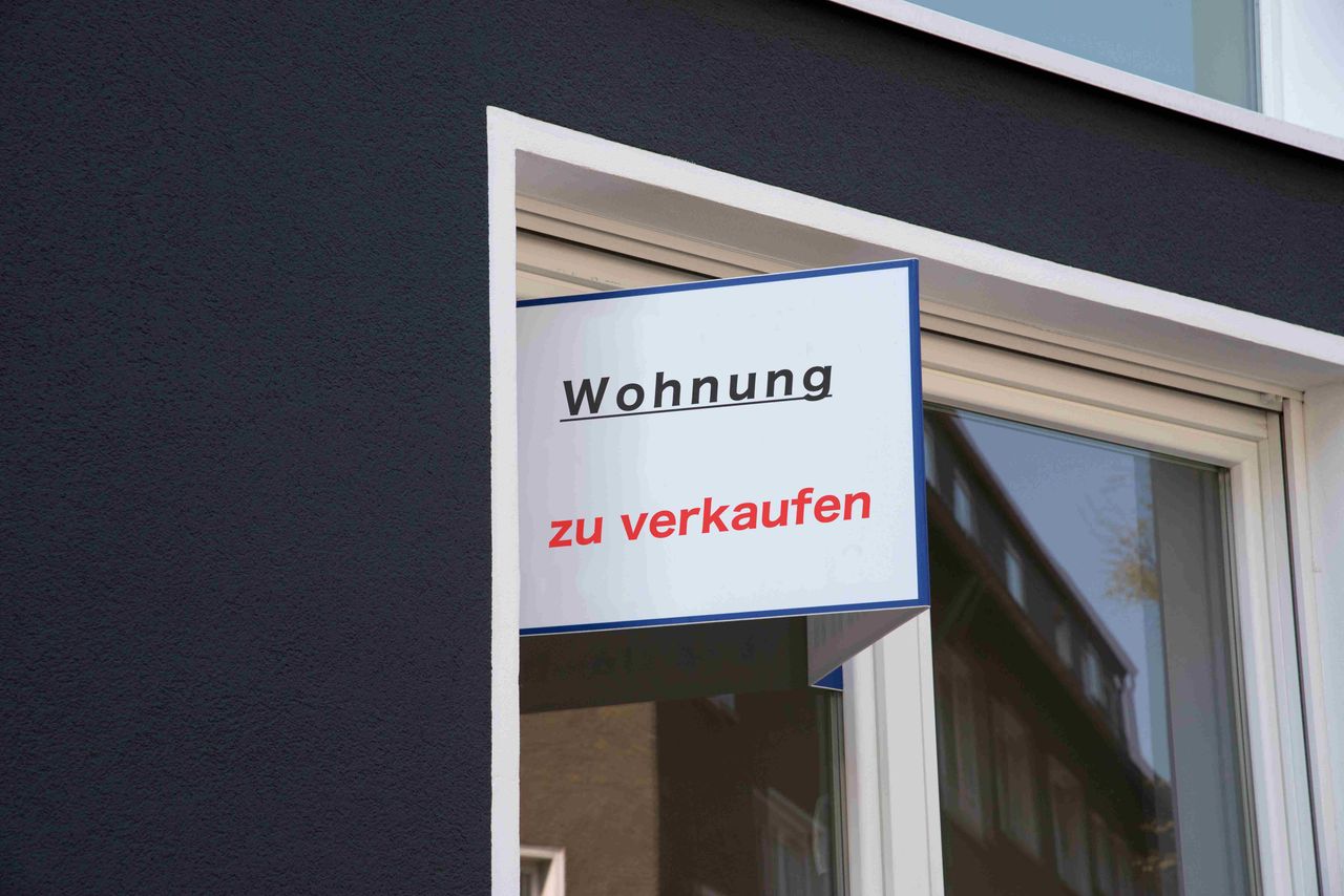 Wohnungsverkaufsschild aus PP-Hohlkammerplatten