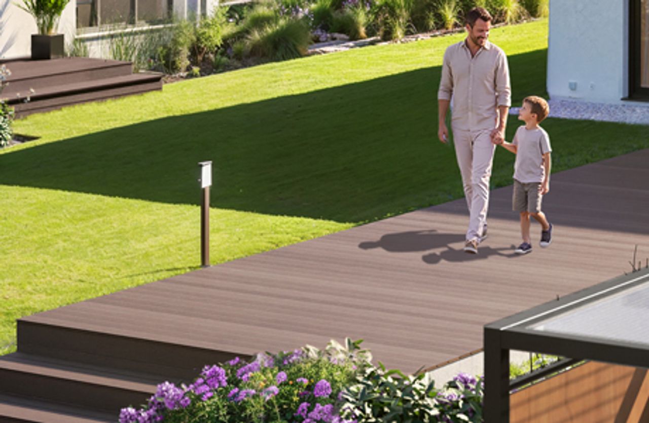 lyx® WPC – Wege und Gartenflächen