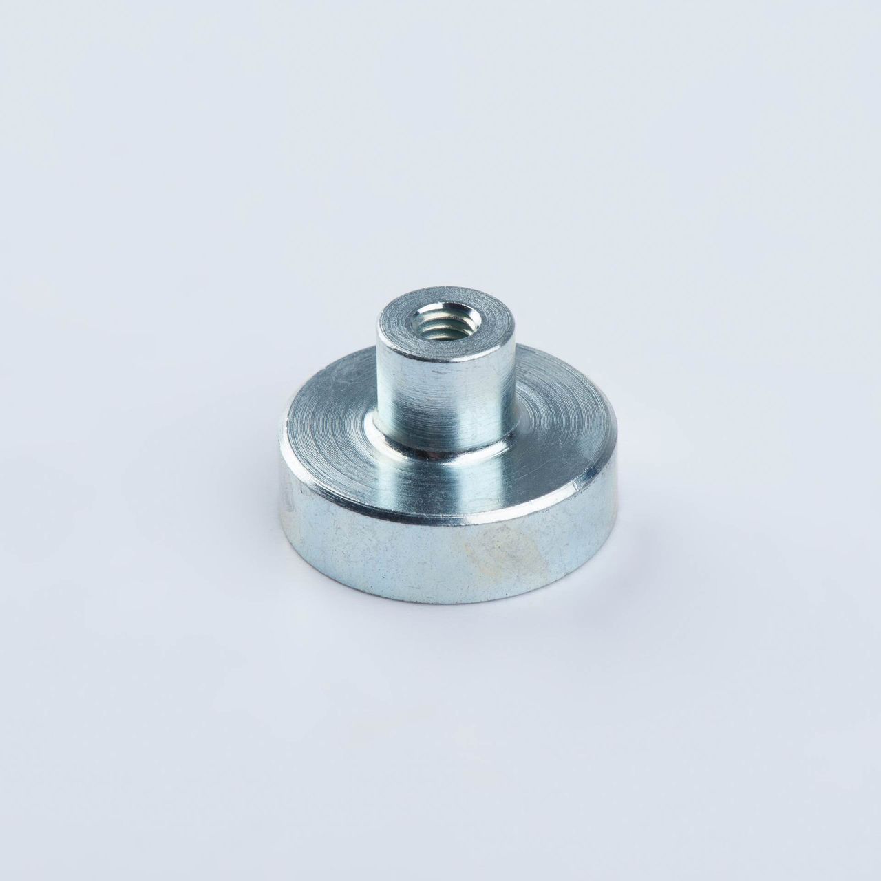 Pot magnet made of SmCo, with threaded bush, galvanized, thyssenkrupp Magnettechnik