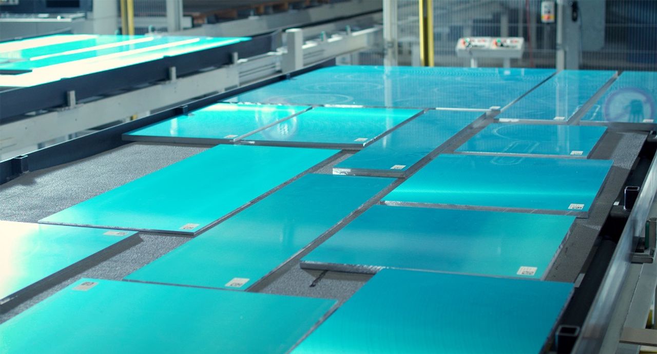 Die Produktion der bei Gleich GmbH hergestellten Aluminium-Gussplatten erfolgt weitgehend automatisiert.