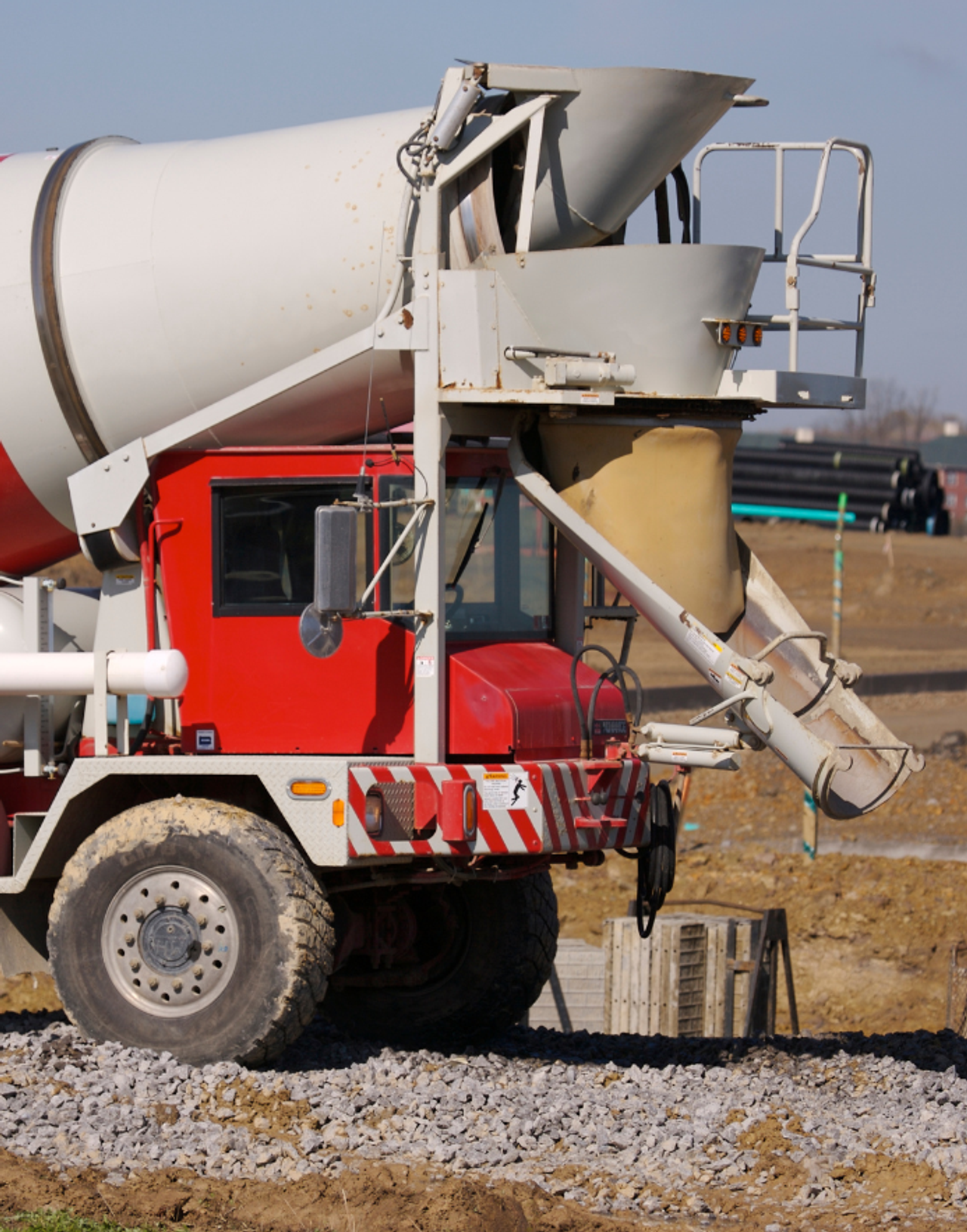 camion cemento acero antidesgaste thyssenkrupp