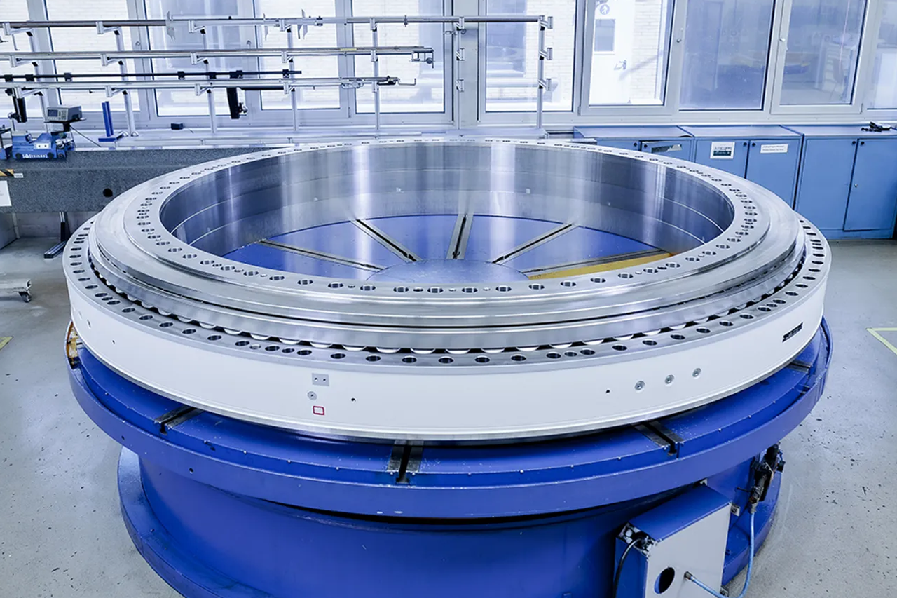 rodamiento eólico acero thyssenkrupp