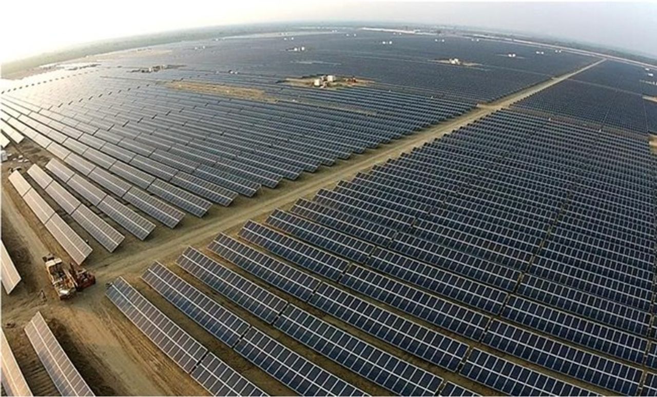 Muralla solar china y aluminio thyssenkrupp
