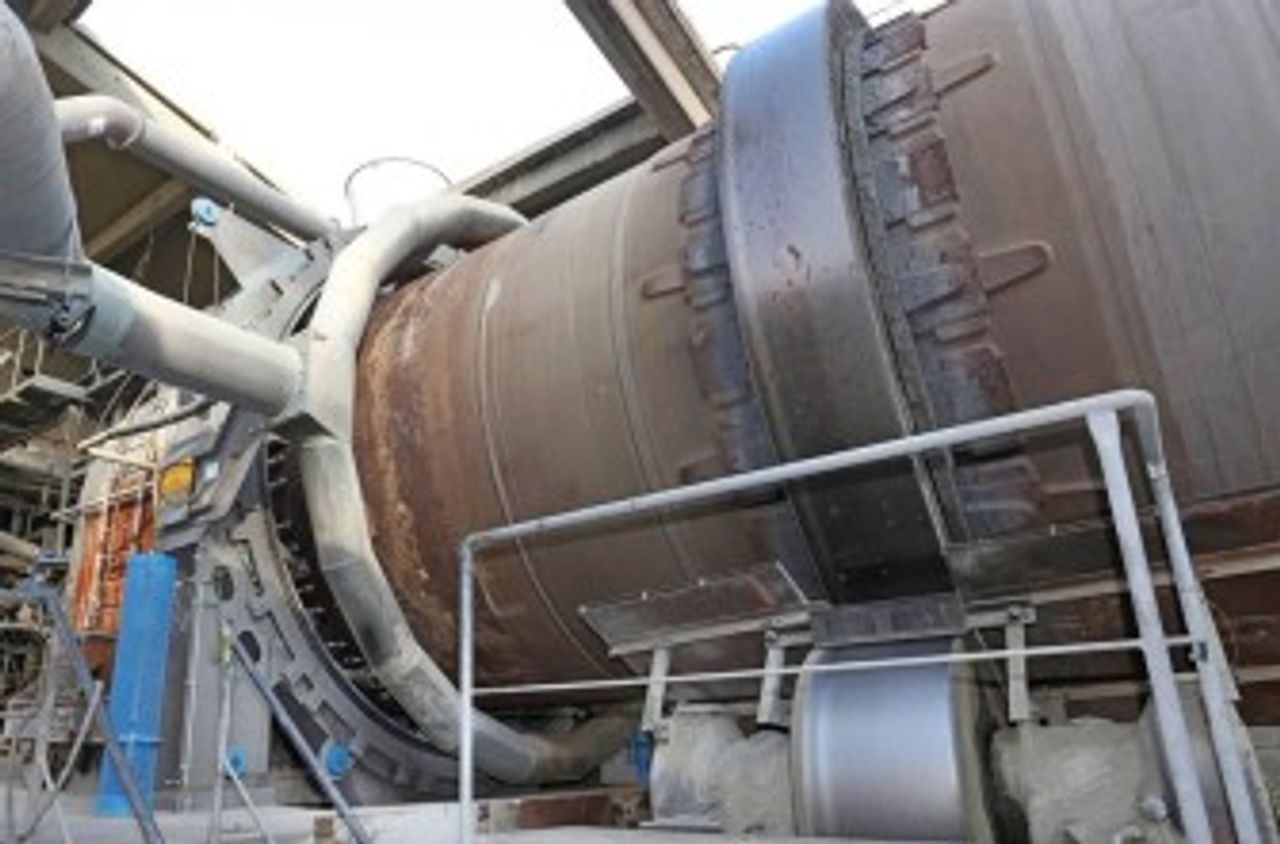 rotary kiln with graphite block seal