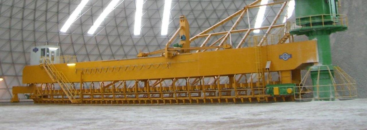 bridge reclaimer circular blending bed