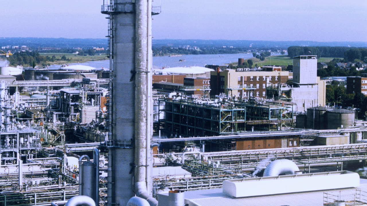 Highly Efficient Nitric Acid Plants