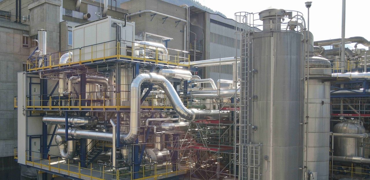 EnviNOx® reactor installed at Arxada’s Visp plant in Switzerland, helping reduce up to 600,000 tons of CO₂e annually and surpassing NOx and N₂O emission reduction targets