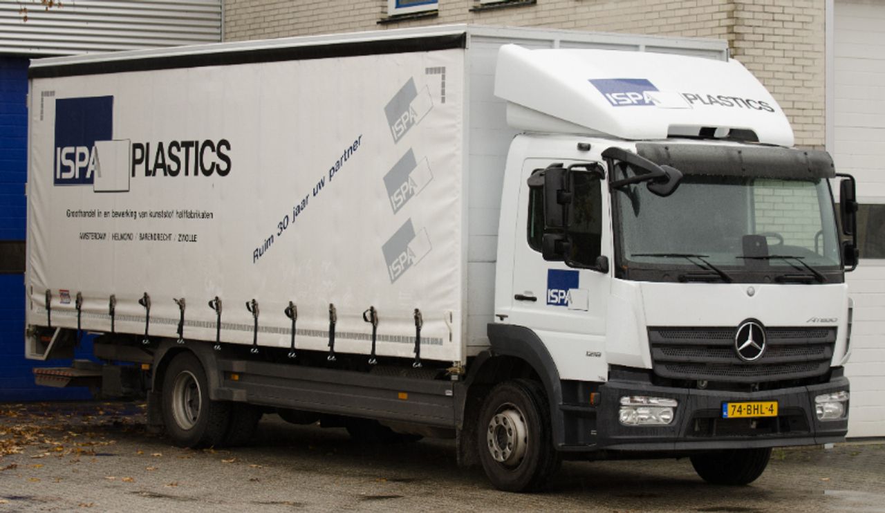 Vrachtwagen Ispa Plastics