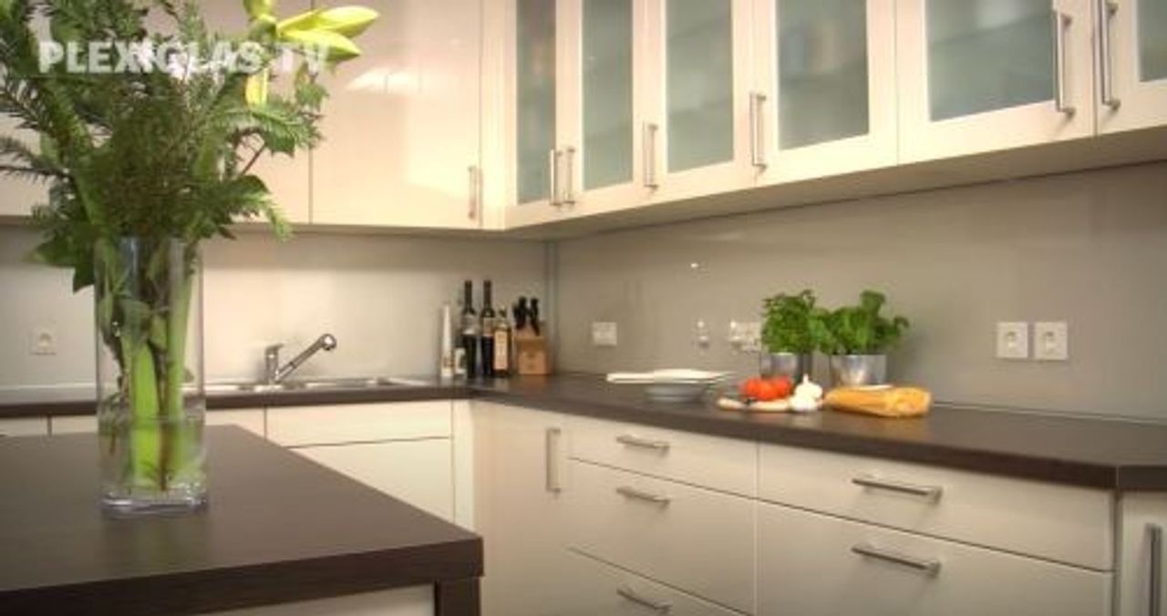 vidéo PLEXIGLAS® Hi-Gloss