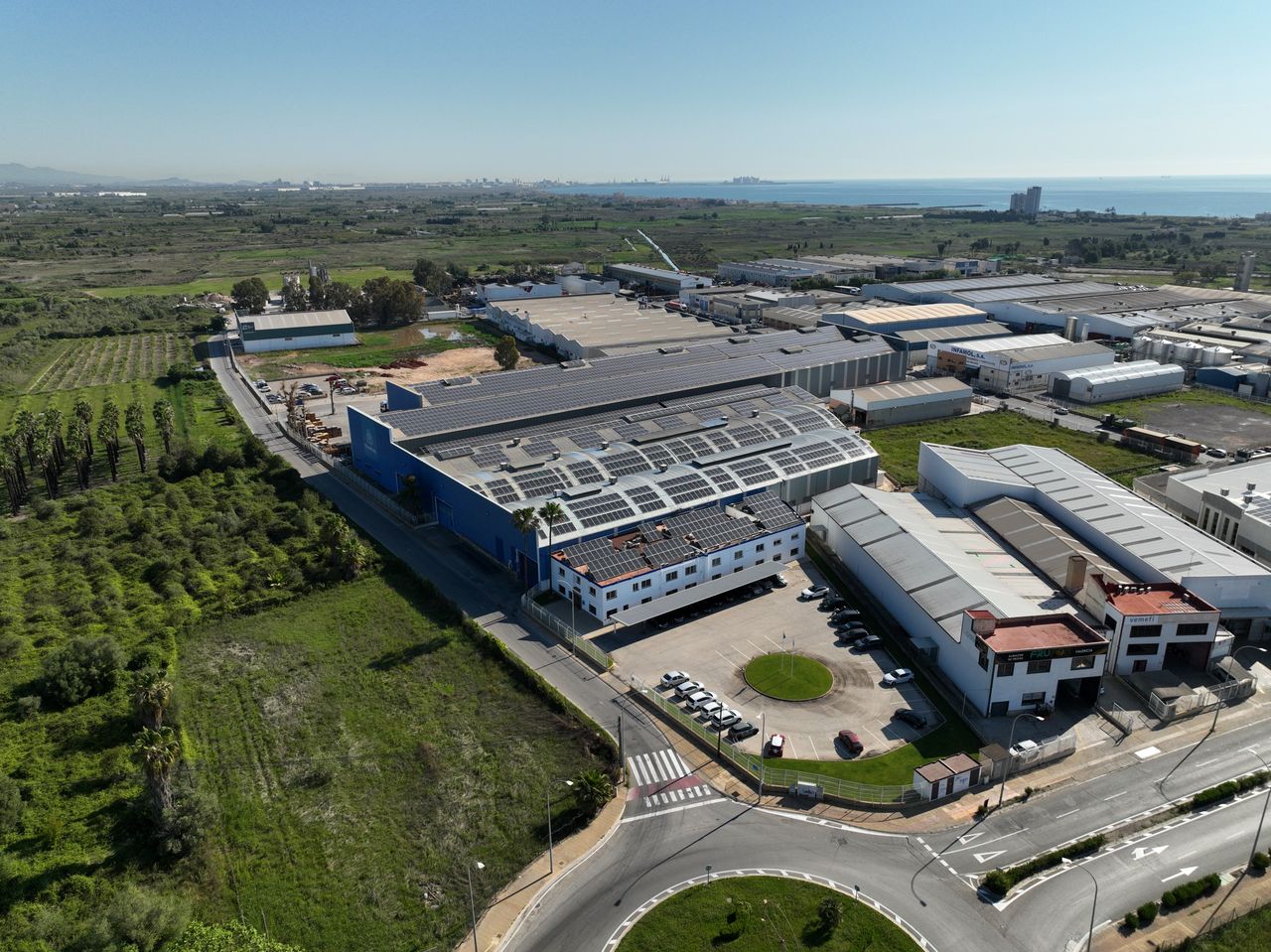 Successful in the use of renewable energies: thyssenkrupp Materials Processing Europe in El Puig to be climate-neutral by 2023