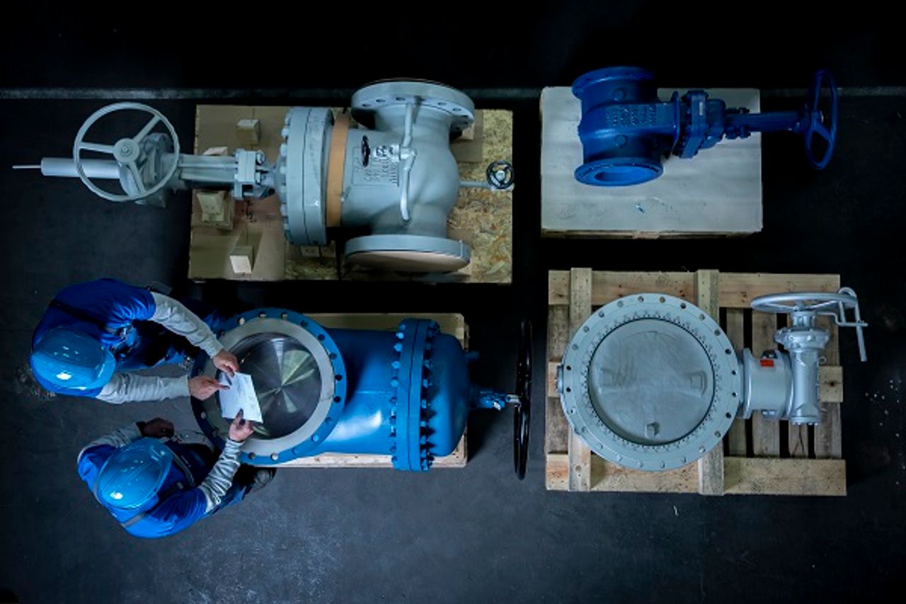 Industriearmaturen von Thyssen DAZ